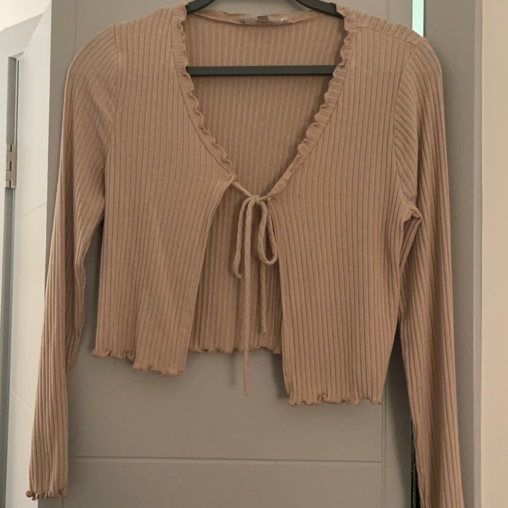 Gaze tie cropped sweater